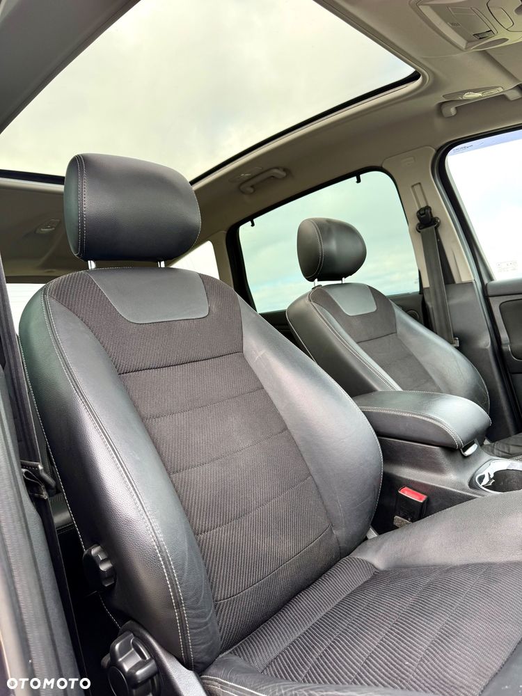 Ford S-Max 2.0 TDCi DPF Platinium X - 15