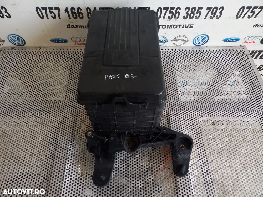 Carcasa Suport Tavita Baterie Vw Passat B7 An 2011-2012-2013-2014-2015 Motor 1.6 Tdy CAY Cutie MYB - 2