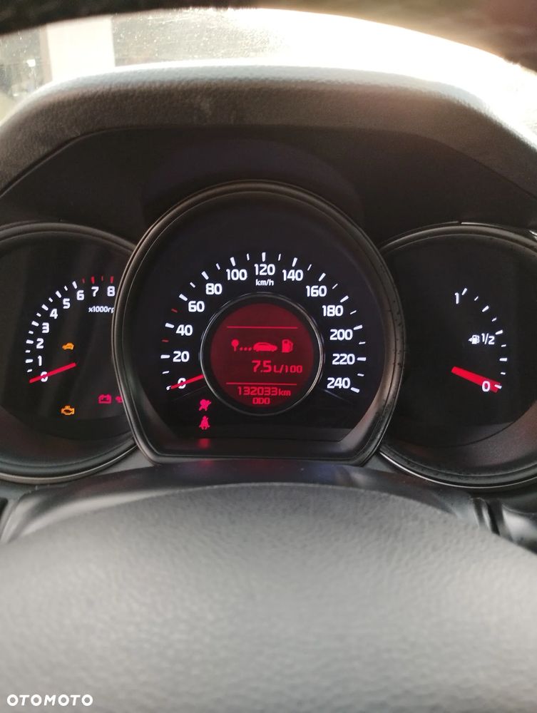 Kia Ceed SW 1.4 Attract - 13