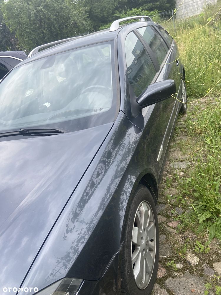 Renault Laguna - 4