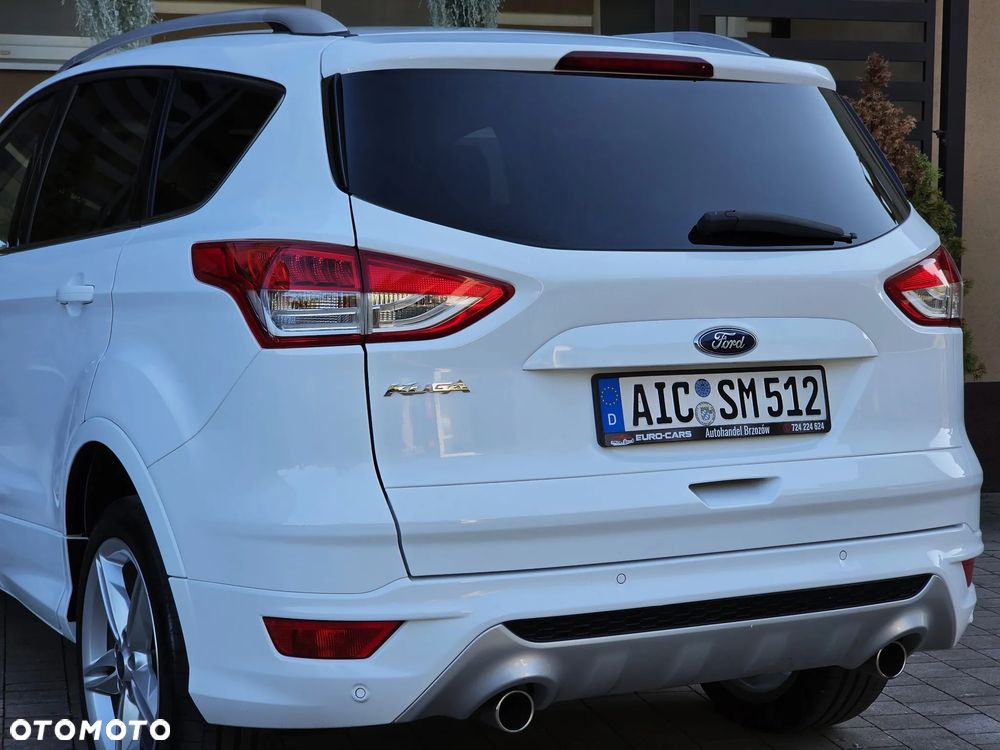 Ford Kuga 2.0 TDCi 2x4 ST-Line - 25