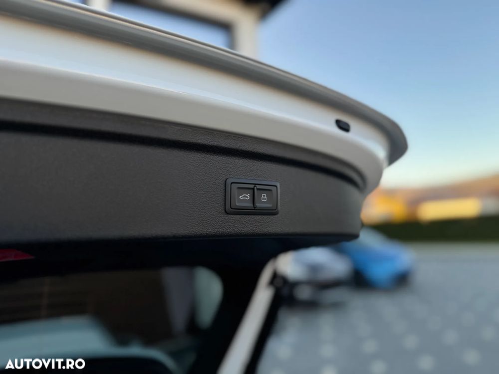 Audi A3 35 TFSI Sportback S tronic S line - 24