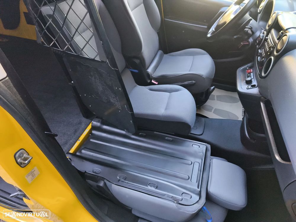 Citroën Berlingo 1.6 BlueHDi L1 Club 3L ETG6 - 17