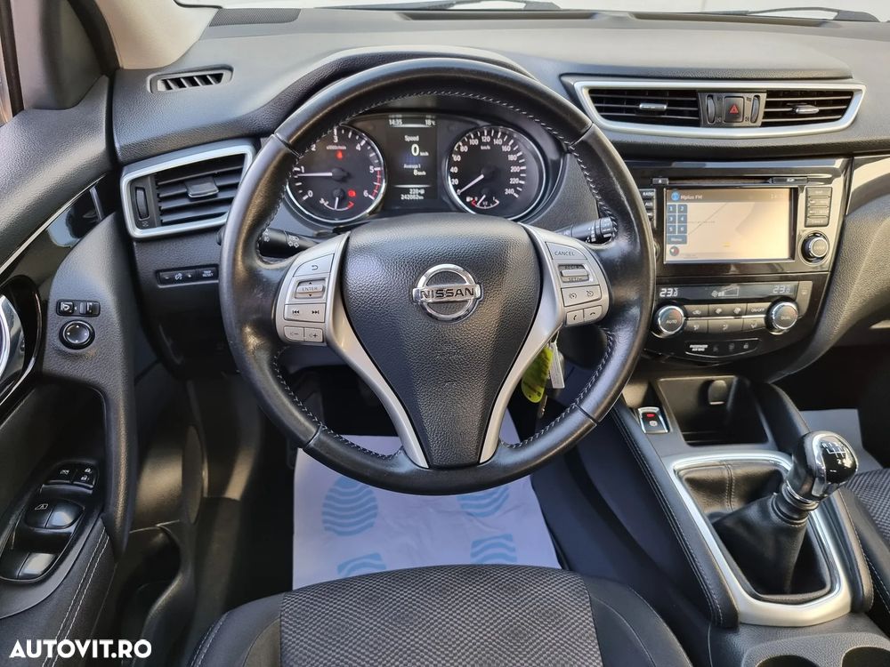 Nissan Qashqai 1.5 DCI Start/Stop Acenta - 16