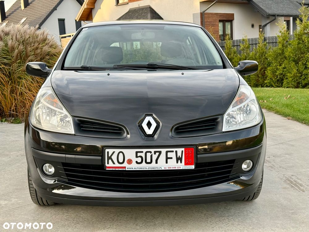 Renault Clio 2008 photo 4