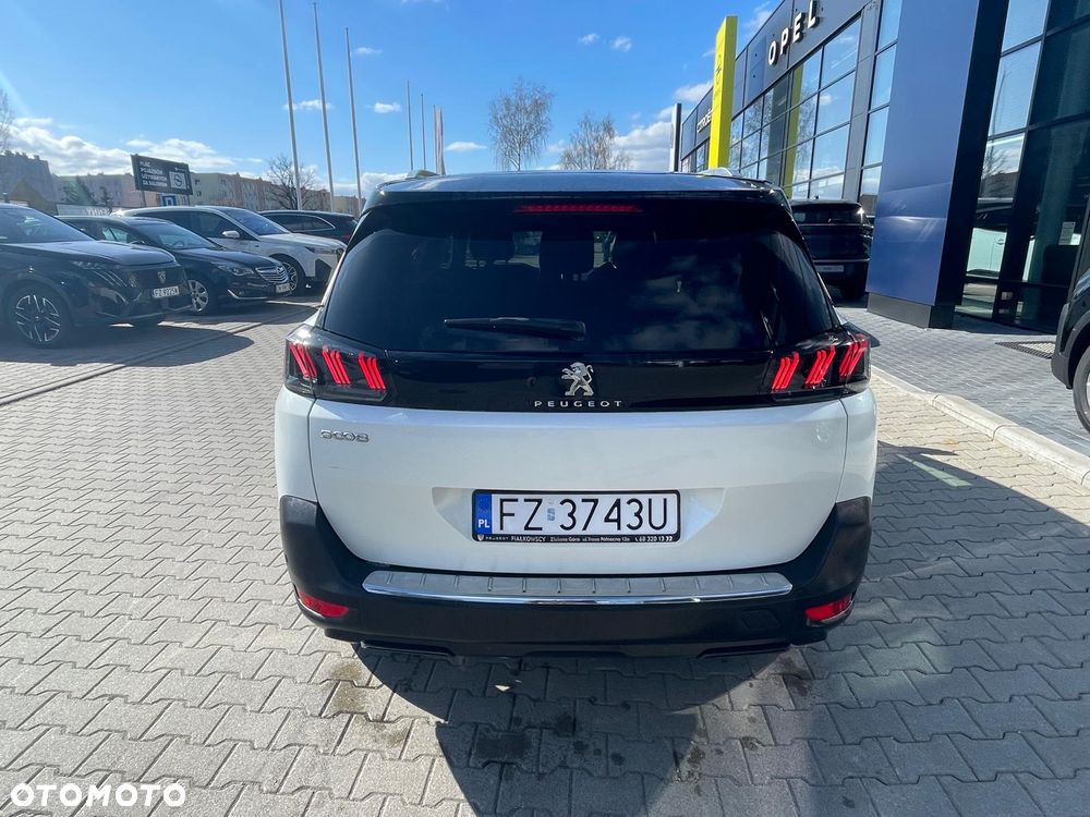 Peugeot 5008 - 3