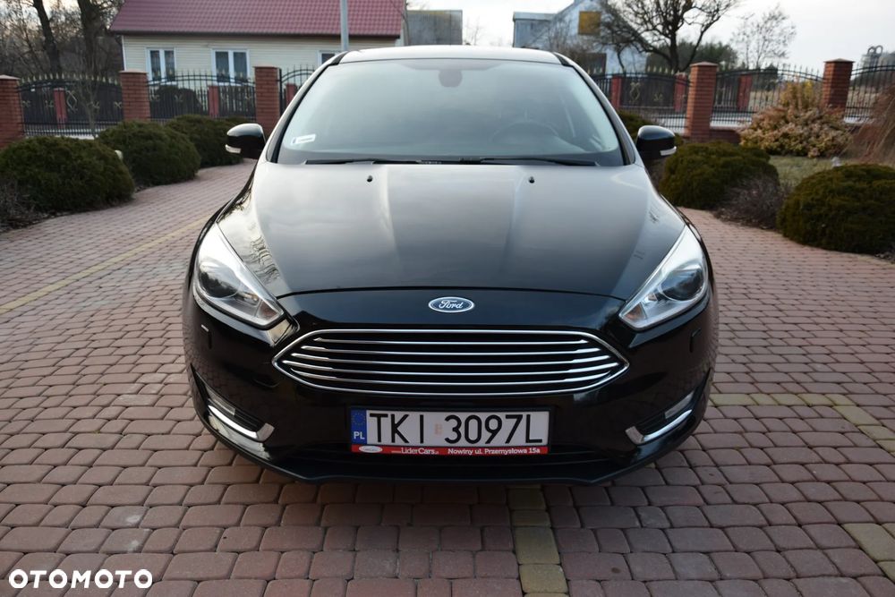 Ford Focus 1.5 EcoBoost Titanium ASS - 2