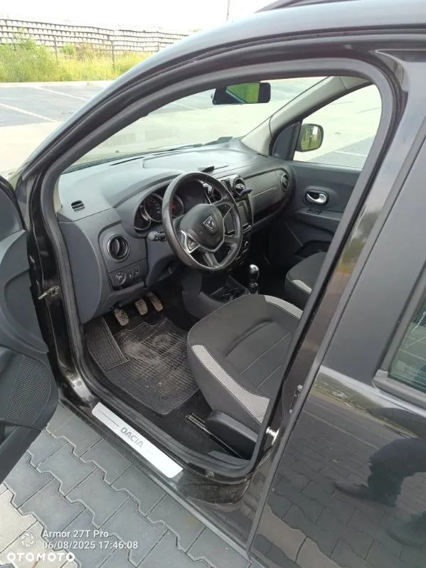 Dacia Lodgy 1.5 dCi Stepway - 5