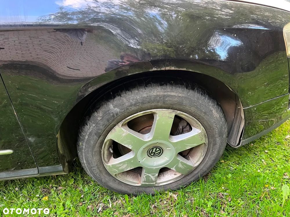 Volkswagen Passat - 19