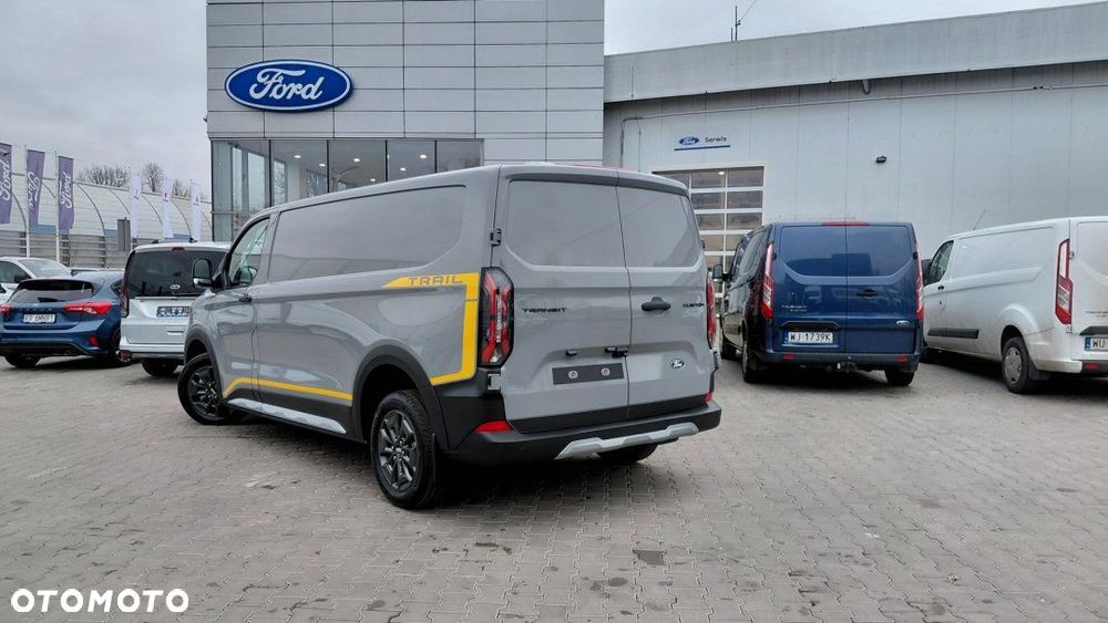 Ford Tourneo Custom - 3