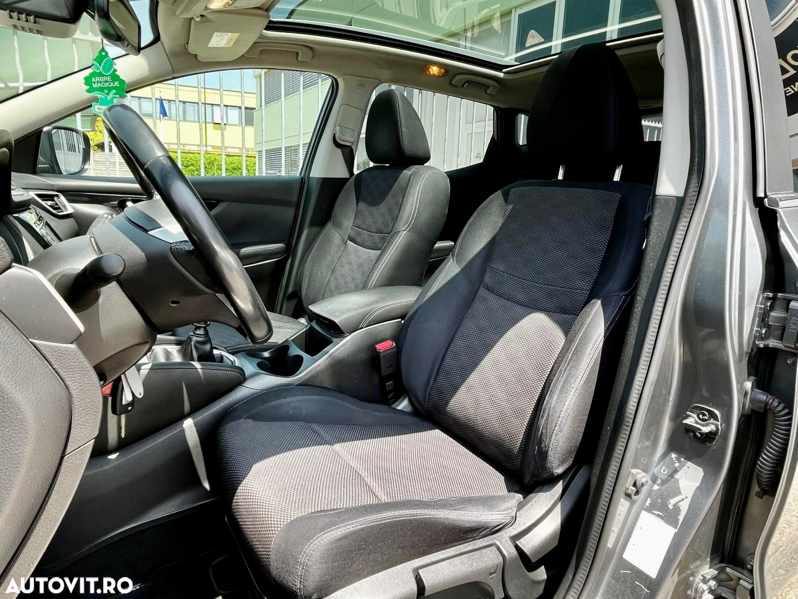 Nissan Qashqai 1.5 DCI Start/Stop Tekna - 11