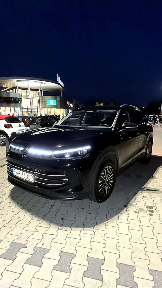 Volkswagen Tiguan 2025 photo 2