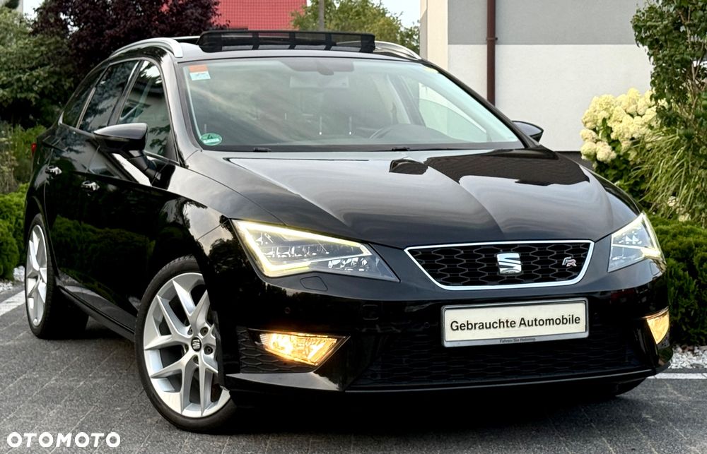 Seat Leon Sportstourer 2.0 TDI FR S&S DSG - 24