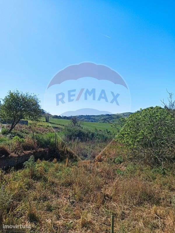 Moradia T2 para venda - Grande imagem: 2/11