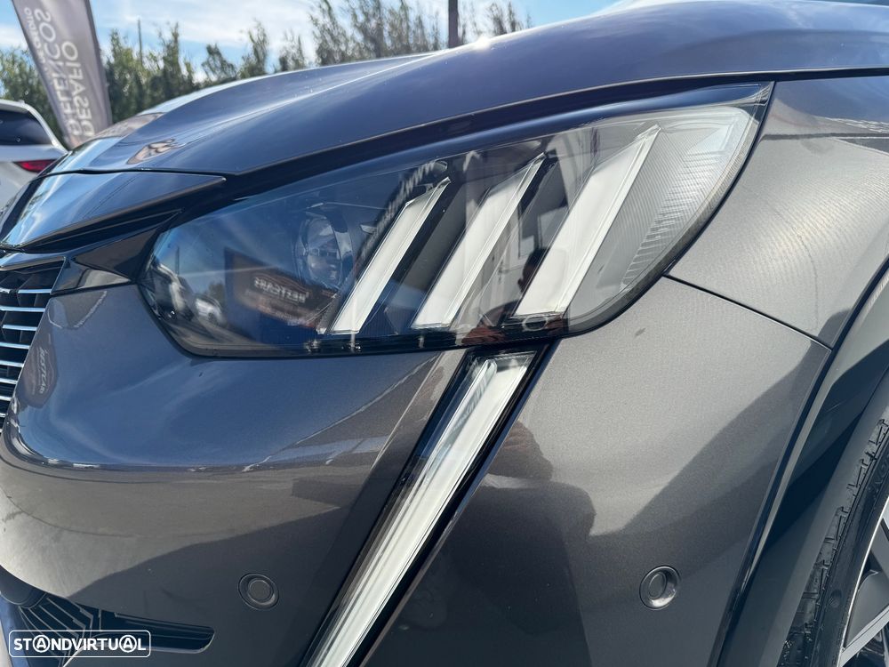 Peugeot 208 1.2 PureTech GT EAT8 - 14