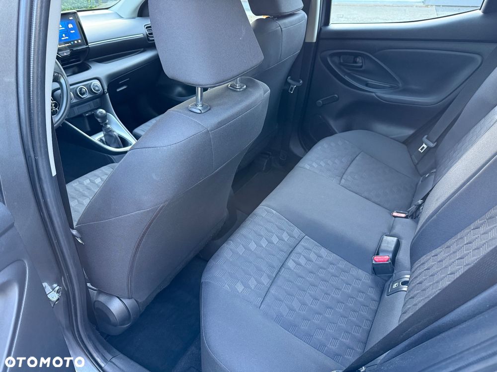 Toyota Yaris 1.5 Active - 10