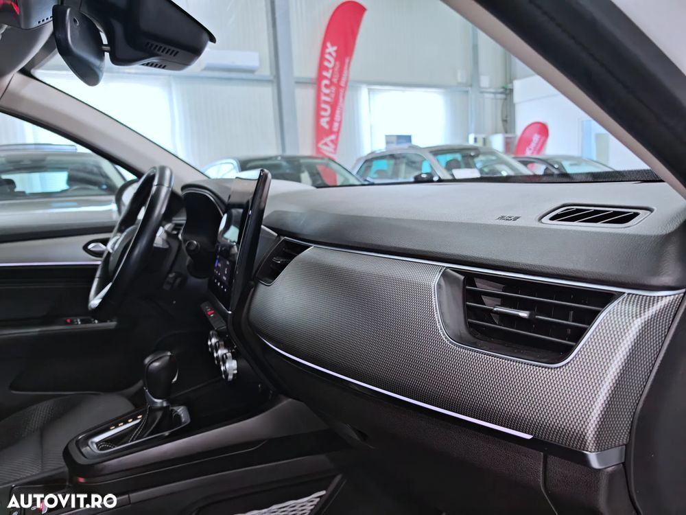 Renault Arkana E-TECH Intens - 25