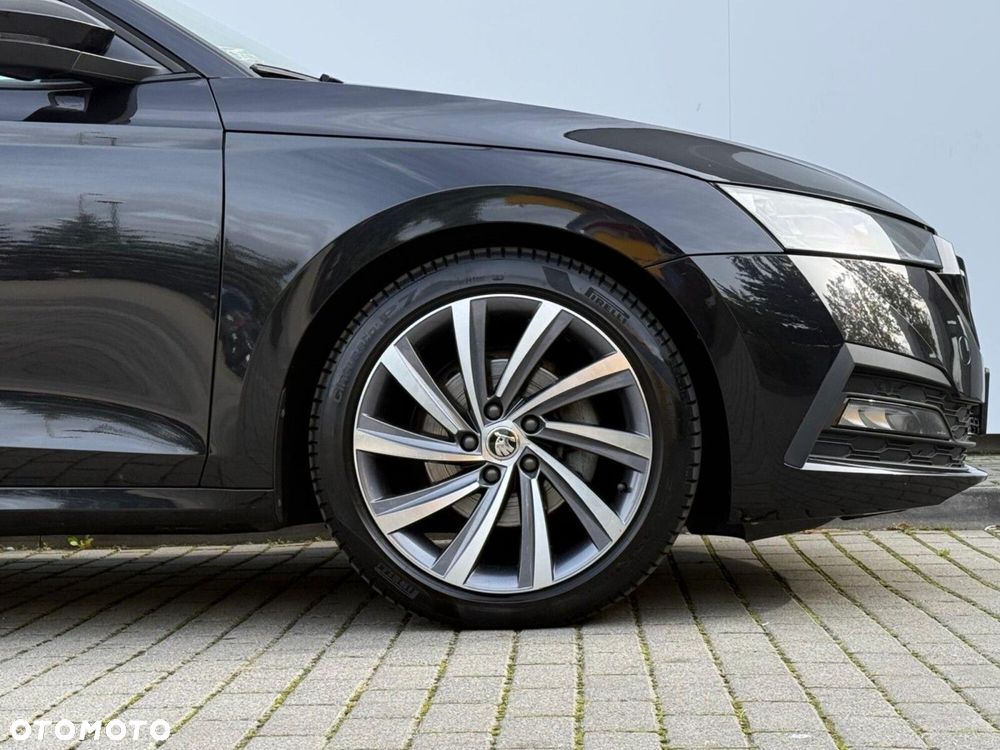 Skoda Octavia 2.0 TDI Sportline DSG - 8