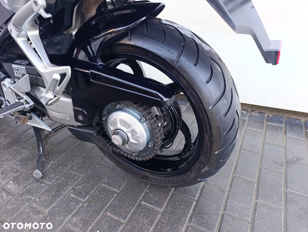 Honda VFR - 17