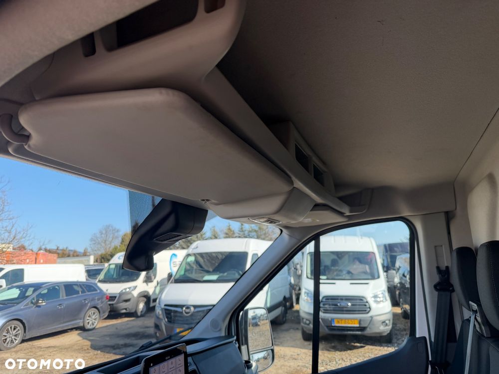 Ford Transit - 16