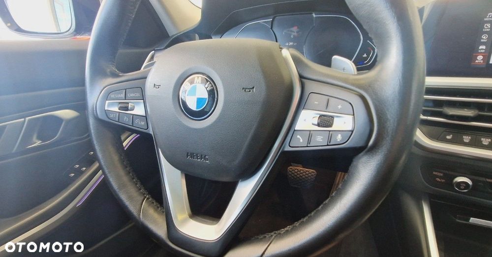 BMW Seria 3 - 17