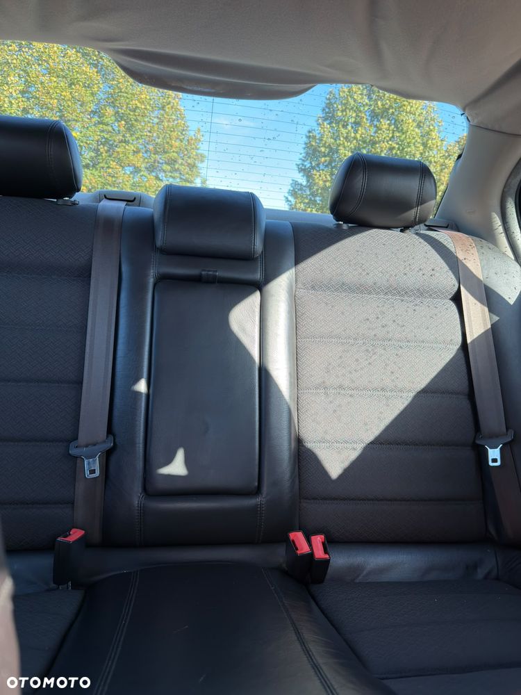 Jaguar X-Type 2.5 Entry/Classic - 13