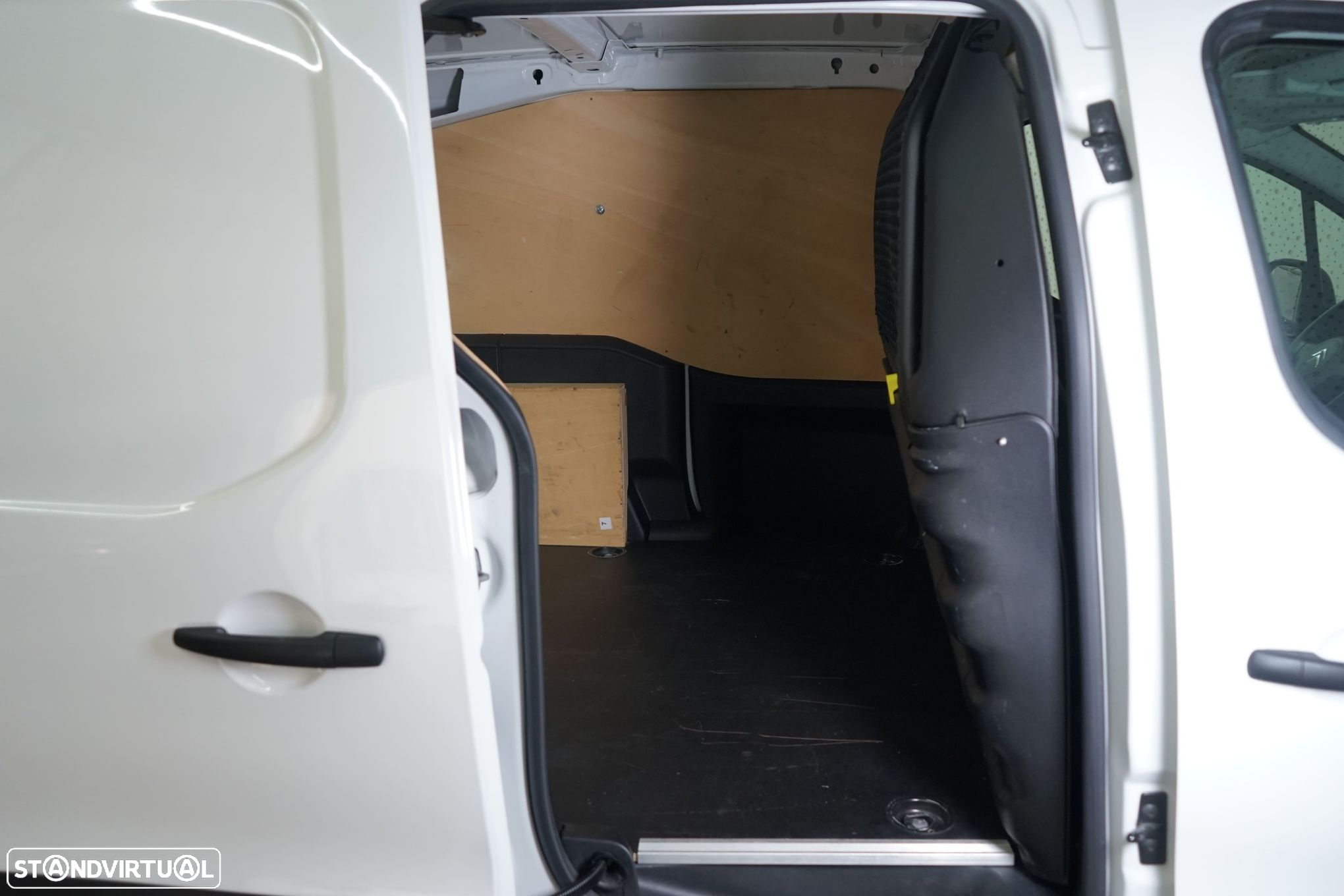 Citroën Berlingo 1.6 BlueHDi Feel - 15