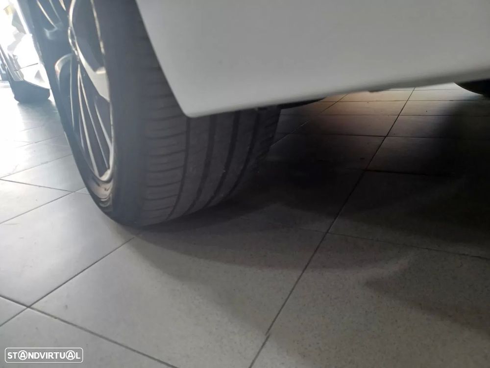 Toyota Avensis Touring Sports 1.6 D-4D Edition-S - 41