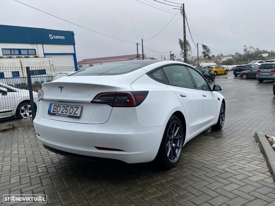 Tesla Model 3 Long Range RWD - 3