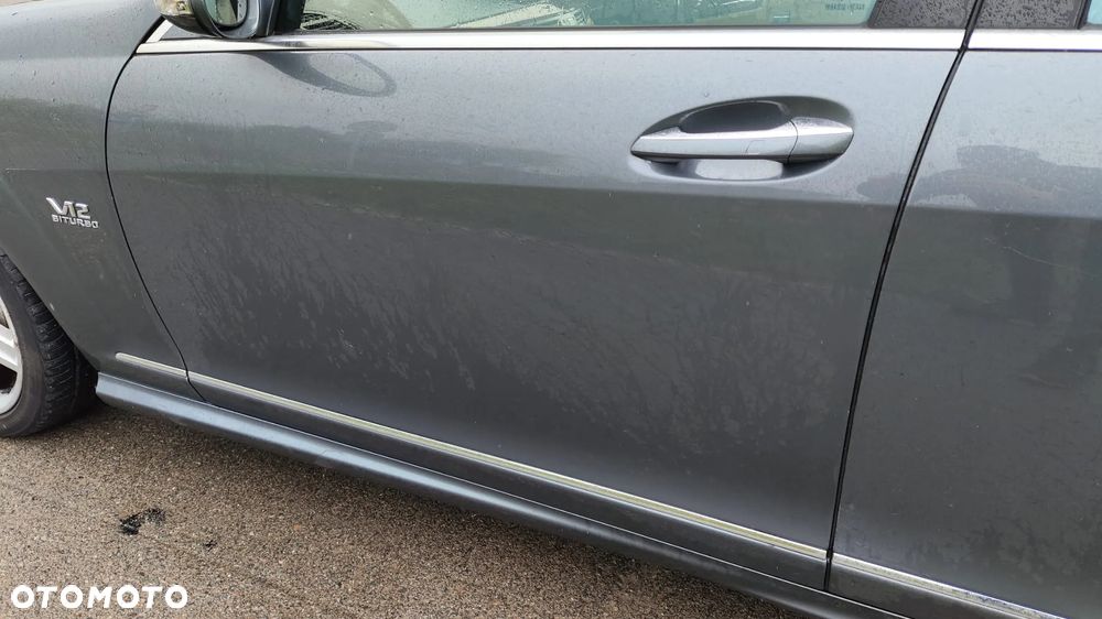 DRZWI LEWY TYŁ TYLNE ORYGINALNY LAKIER KOLOR C368 368 ZAMEK DOCIĄG KLAMKA KEYLESS GO SZYBA SUNGATE LUSTERKO 15 PIN KABLI ROLETA ŻALUZJA ELEKTRYCZNA MERCEDES S-KLASA W221 LONG - 12