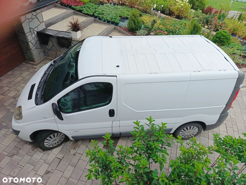 Opel Vivaro - 9