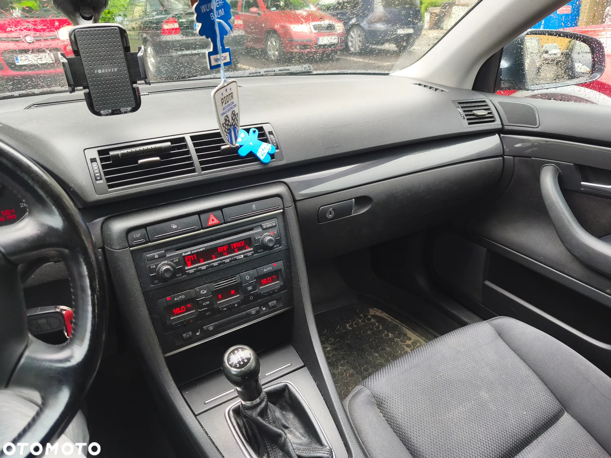 Audi A4 2.0 - 16