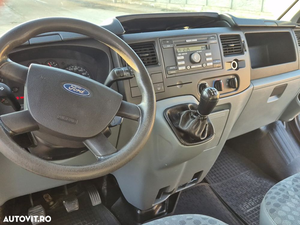 Ford Transit FT 350 M TDCi - 8