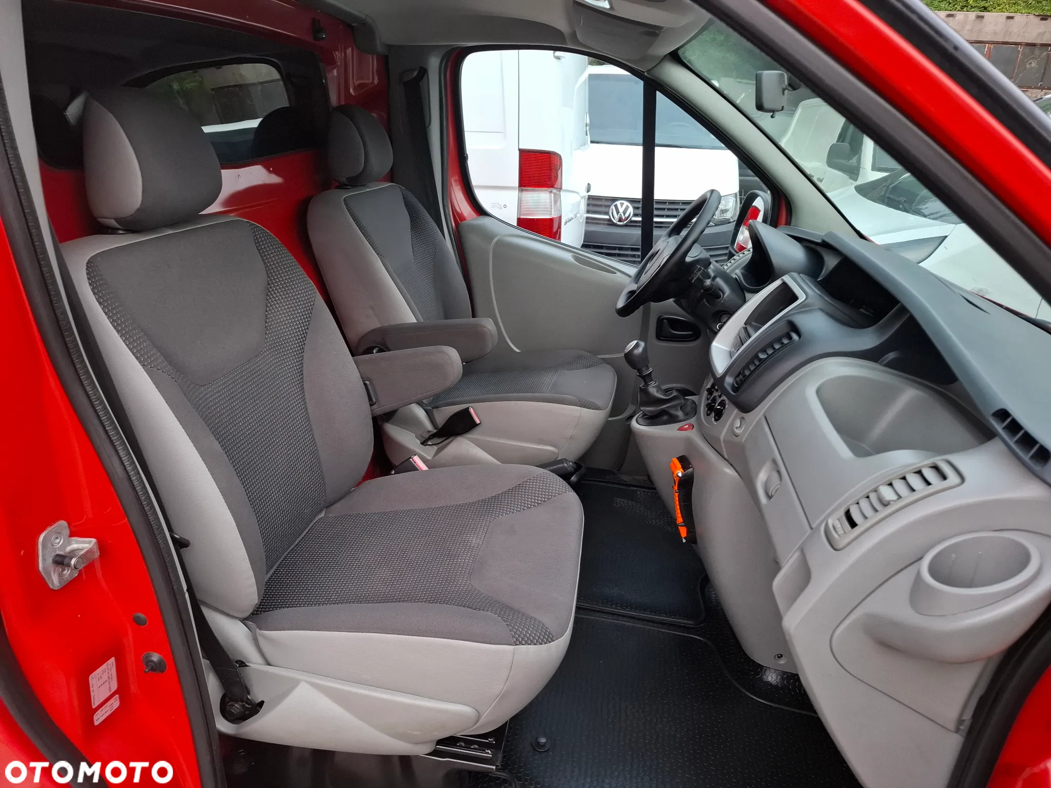 Opel Vivaro 2012 2.0CDTI 115KM 6BIEGÓW KLIMA - 20
