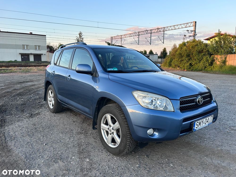 Toyota RAV4 2.0 VVT-i Prestige - 2