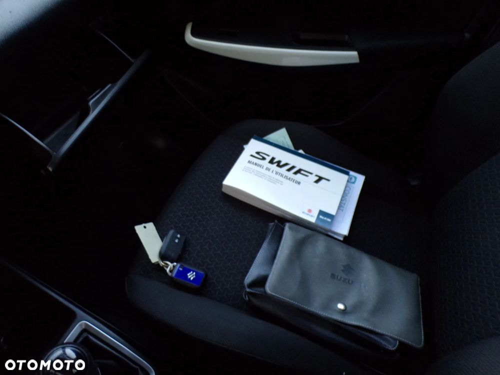 Suzuki Swift 1.2 Dualjet Hybrid Comfort - 29