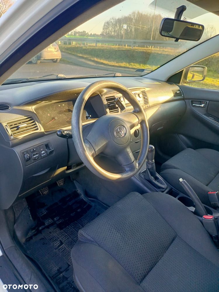 Toyota Corolla 1.4 VVT-i Terra Polaris - 21