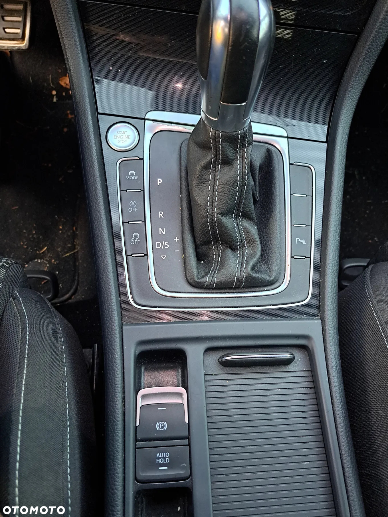 Volkswagen Golf VII 2.0 TDI BMT GTD DSG - 16