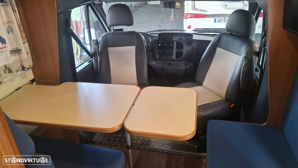 Ford Transit - 11