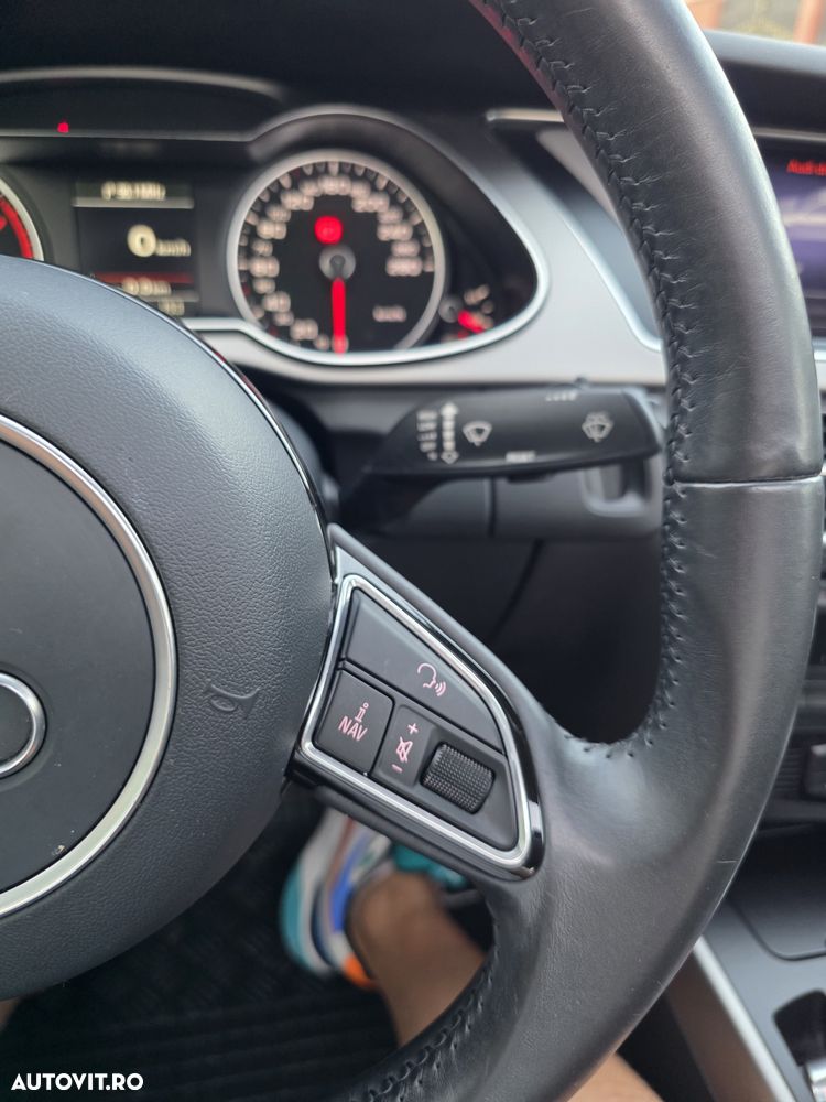 Audi A4 Limuzina 2.0 TFSI Quattro Stronic - 24