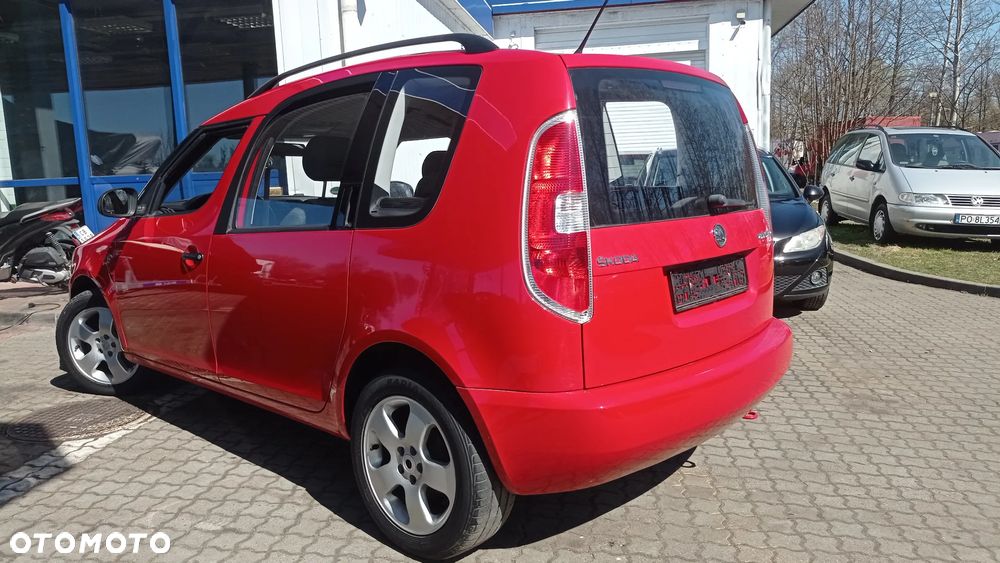 Skoda Roomster 1.2 Ambition PLUS EDITION - 15