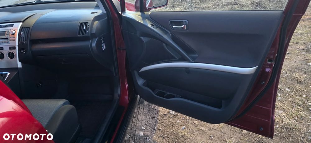 Toyota Corolla Verso 2.0 D-4D Sol - 13