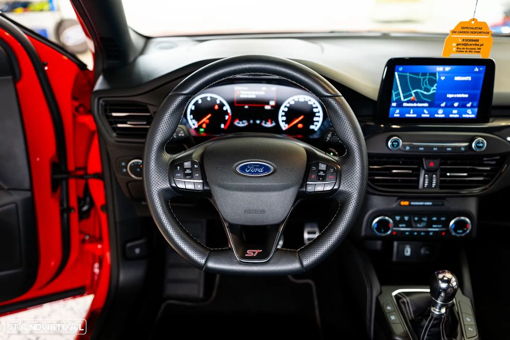 Ford Focus 2.3 EcoBoost S&S ST c/ Pack Estilo - 53