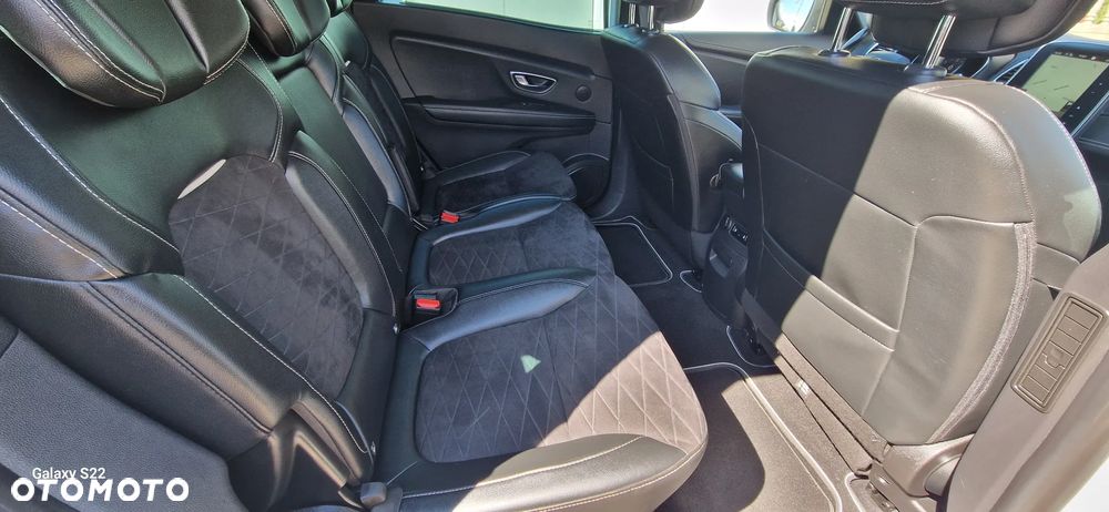 Renault Grand Scenic Gr 1.7 Blue dCi Bose EDC - 14