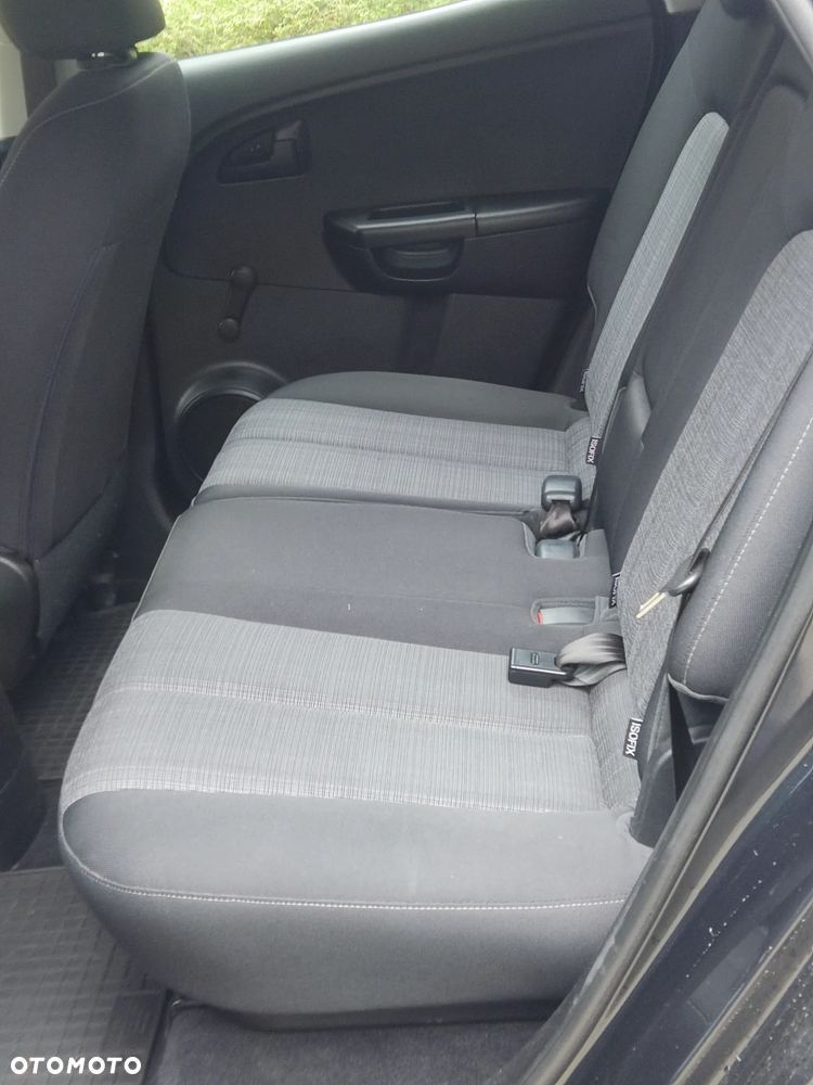 Kia Venga 1.4 CRDi S - 14