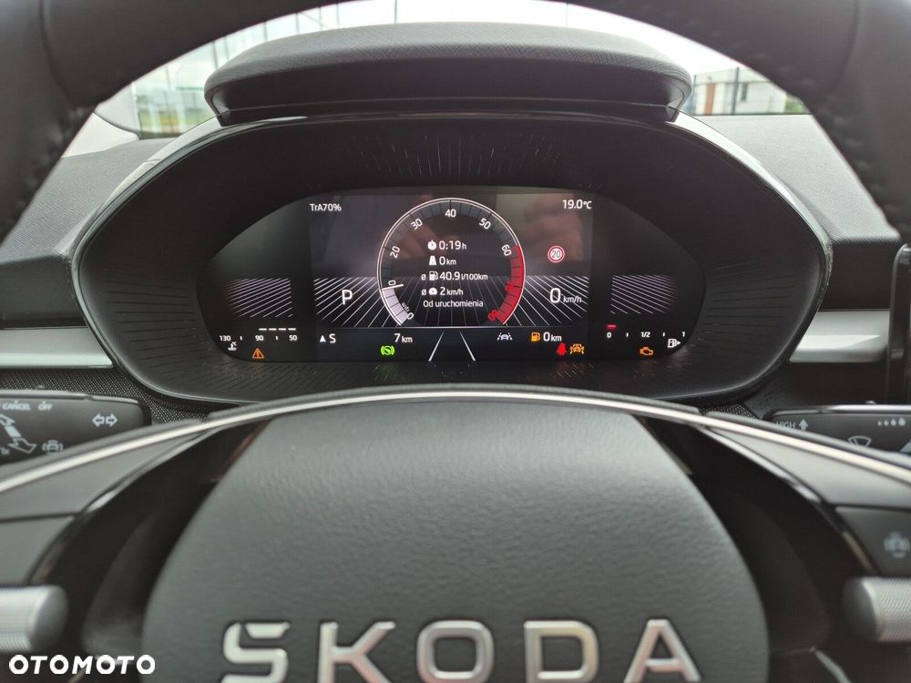 Skoda Fabia - 25