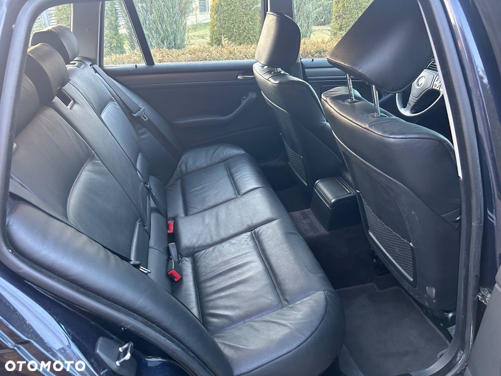 BMW Seria 3 328i - 8