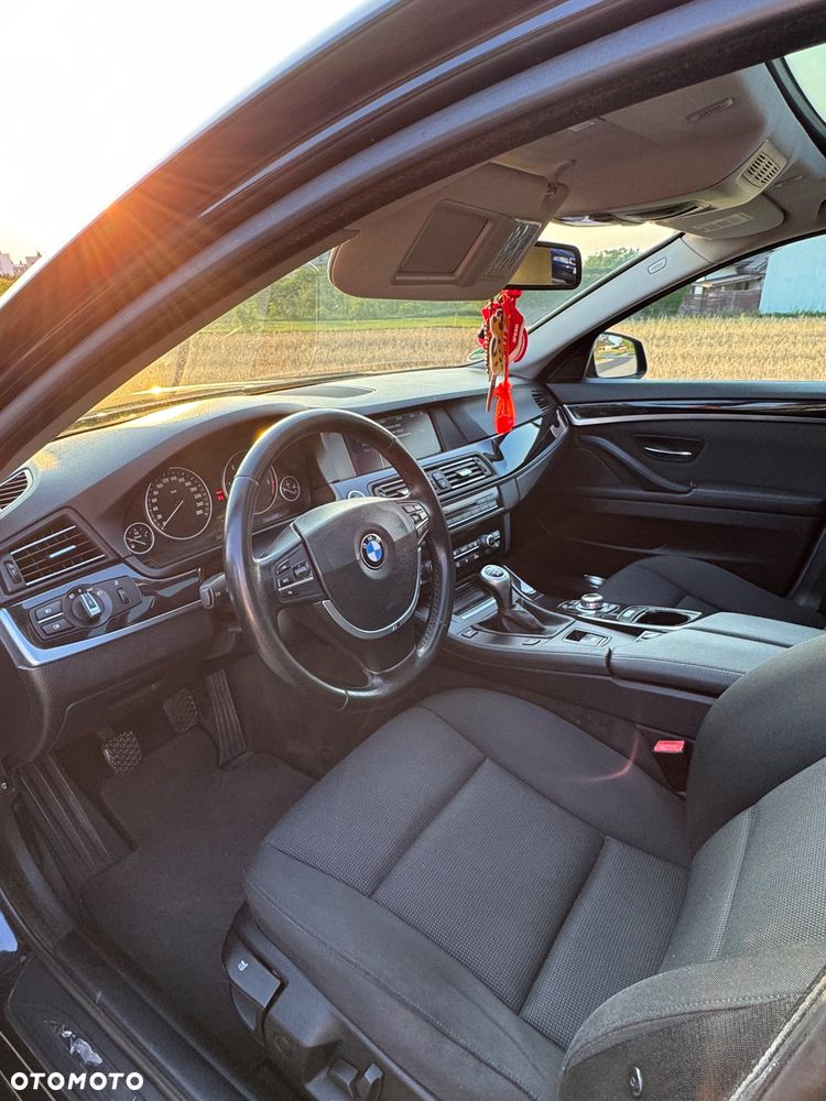 BMW Seria 5 - 8