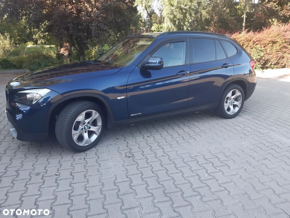 BMW X1 sDrive18i Sport Line - 3