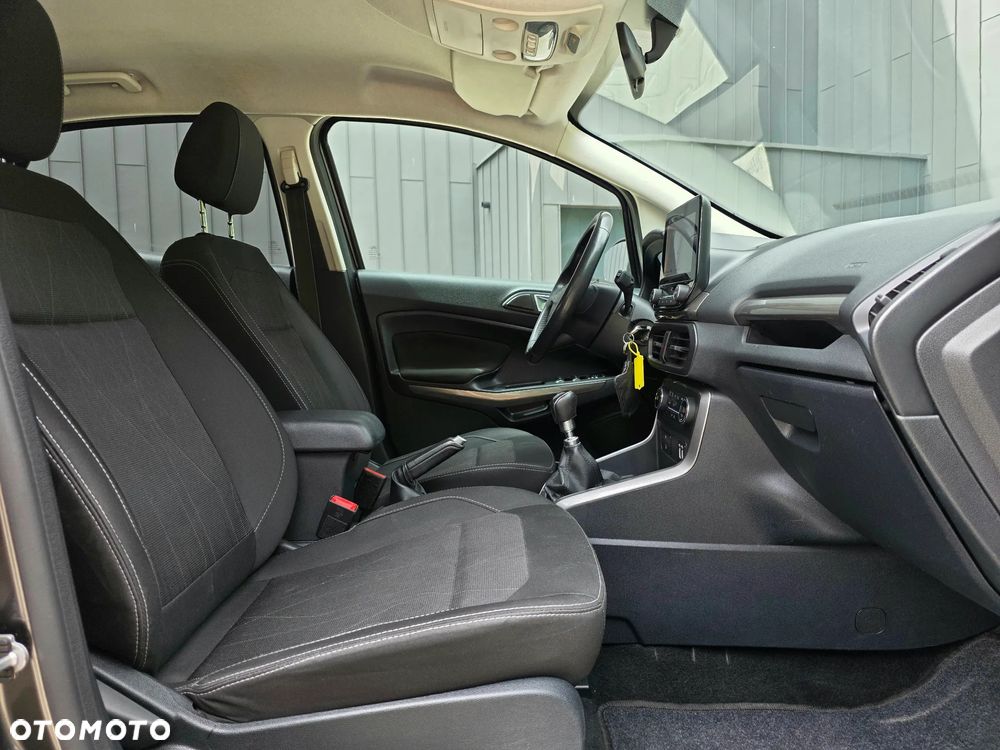 Ford EcoSport - 33